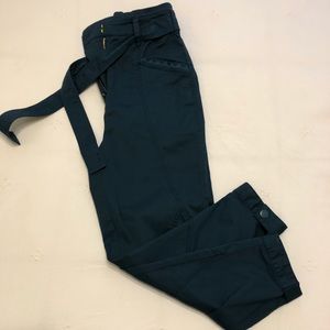 NEVER WORN high-wasted pants